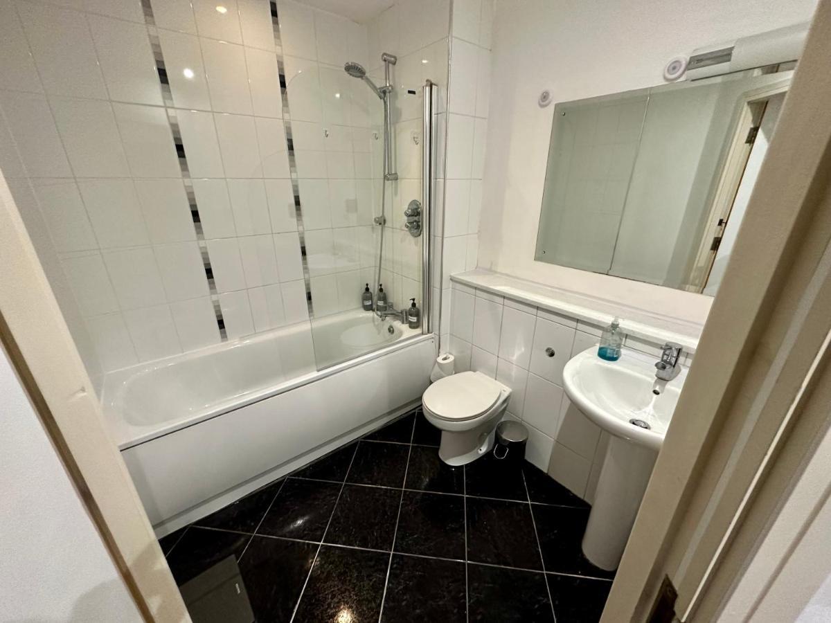 Birmingham Prime Location Stunning Apartment Floor-To-Ceiling Windows 外观 照片